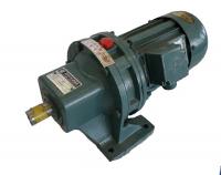 Мотор-редуктор привода щеток и осушительных валов