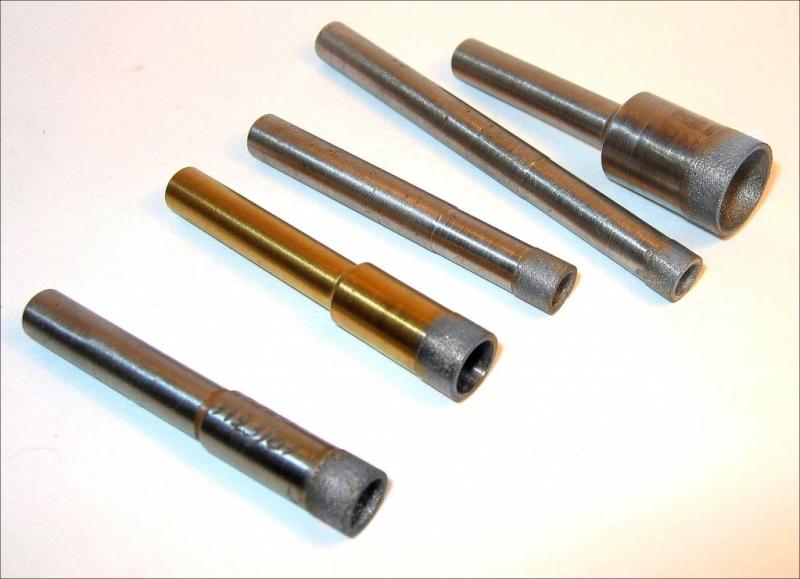 Алмазное сверло – тонкое и сильное