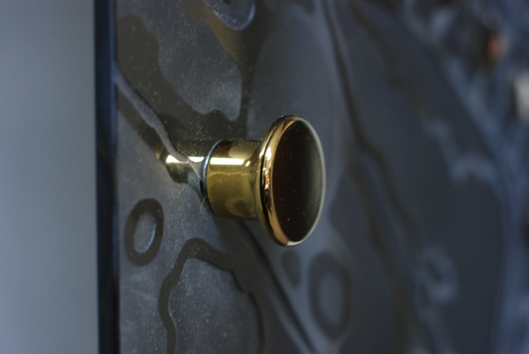 Кнобы — эргономичное дополнение ванной комнаты Кнобы — эргономичное дополнение ванной комнаты