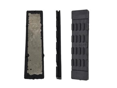 Резиновая накладная переднего трака