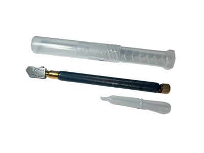 Стеклорез профессиональный Toyo TC17 в пластиковом футляре, для стекла 3-12мм, для прямых резов